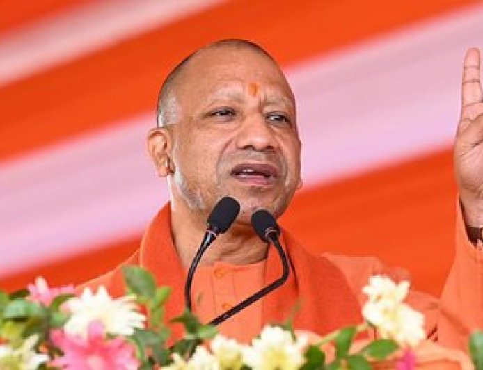 योगी आदित्यनाथ की सरकार बांग्लादेशी जासूसों के खिलाफ सख्त रुख अपना रही है